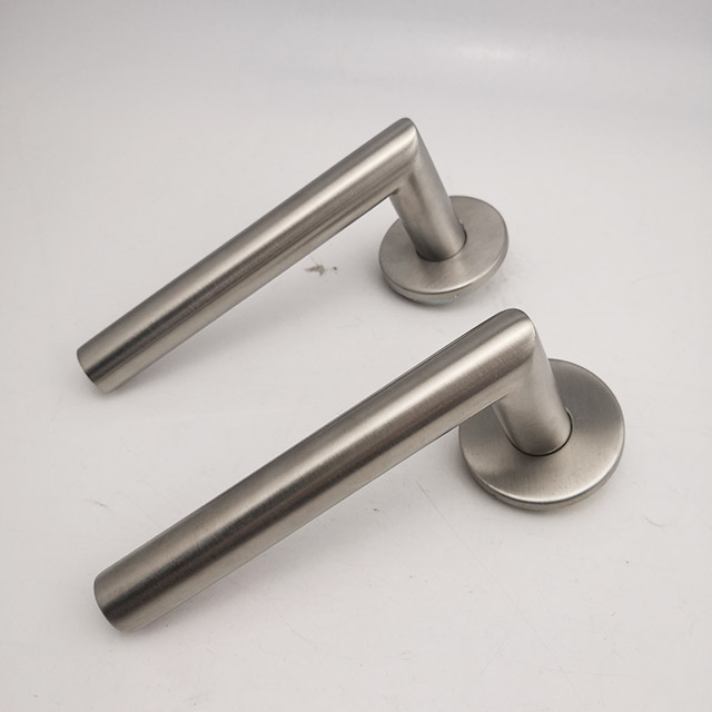 China Supplier new style lever on thin round rose Buy Door Handle