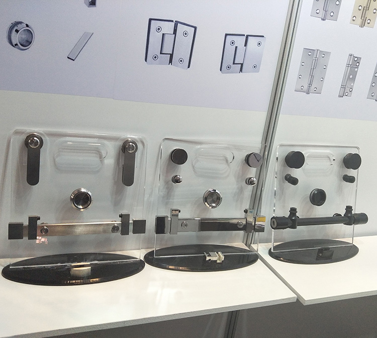 China Manufacturer Sliding Glass Door System Shower Door Hardware Bathroom Glass Fitting